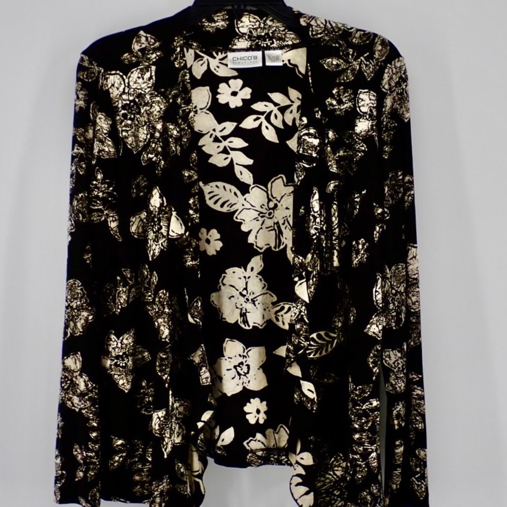 Chico’s Travelers Sz 1 Black Jacket Open Ruffle Front Colorful 1 button closure